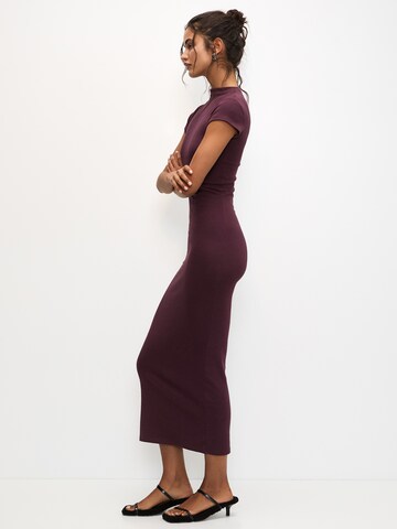 Robe Pull&Bear en rouge