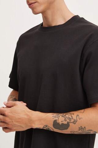 !Solid - Camiseta 'Danton' en negro