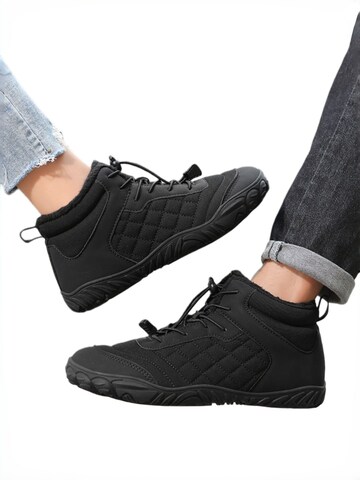 HUSKSWARE Snow Boots in Black