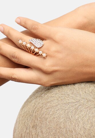 SOHI Ring 'Dolly' in Gold: front