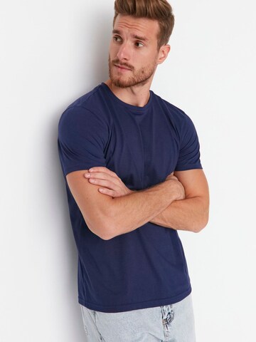 Trendyol Shirt in Blauw: voorkant
