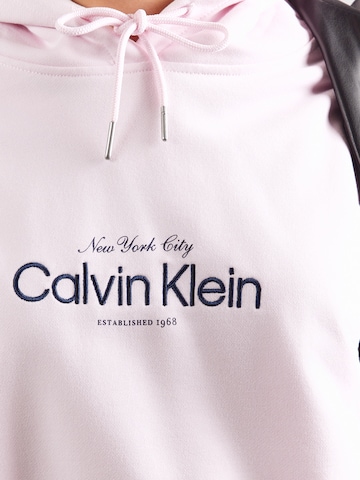 Calvin Klein Jeans Sweatshirt 'CK LOGO CROPPED HOODIE' i blandingsfarvet