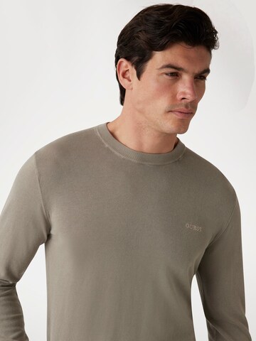 GUESS Sweater in Green