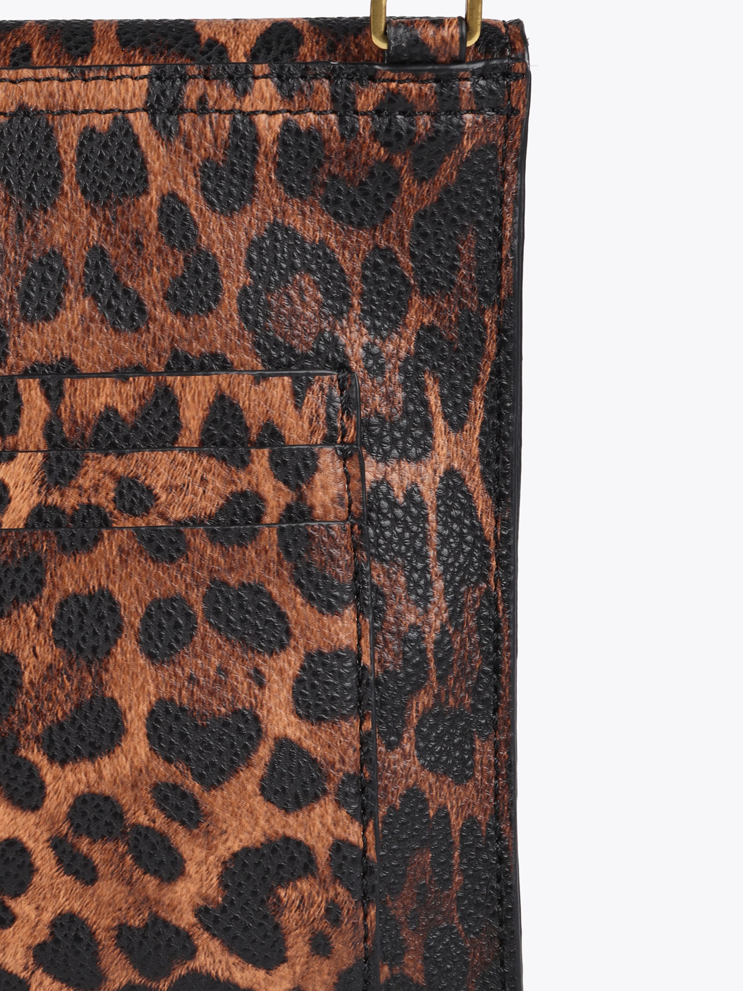 Custodia per smartphone di Lola Casademunt in marrone