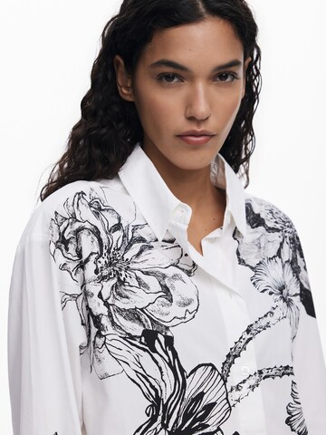 Desigual Футболка в Белый