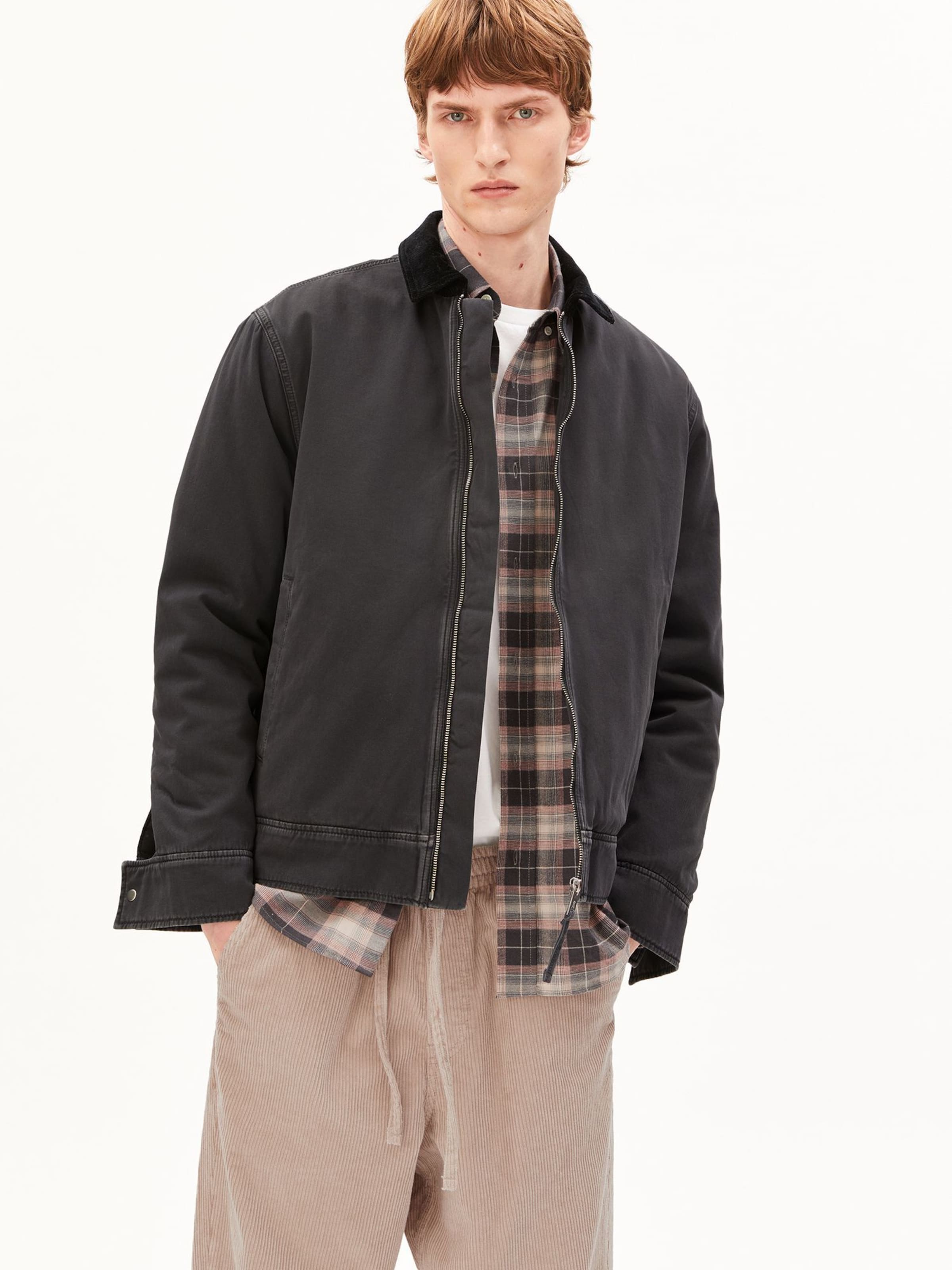 Veste mi-saison ARMEDANGELS en gris : devant