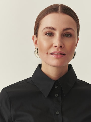 TATUUM Blouse in Black