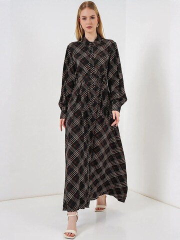 Bigdart Dress in Black: front