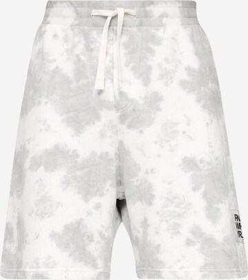 Pantalon QS en blanc : devant