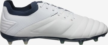 Chaussure de foot UMBRO en blanc