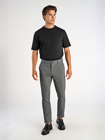 Lindbergh Slimfit Housut värissä harmaa