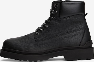 Tommy Jeans - Botas con cordones en negro: frente