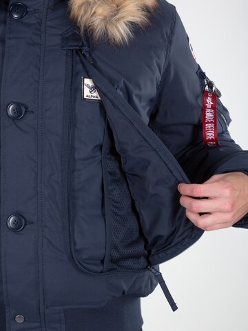 ALPHA INDUSTRIES Winter Jacket in Blue