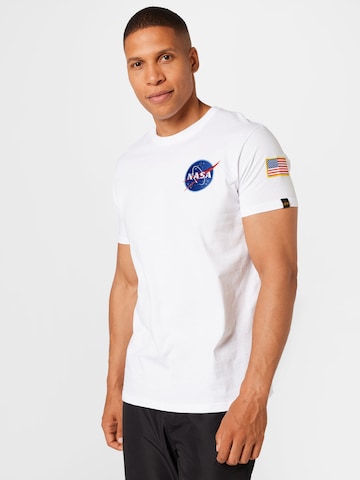 ALPHA INDUSTRIES T-shirt 'Space Shuttle' i vit: framsida