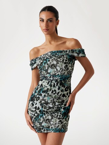 GUESS Dress in Grey: front