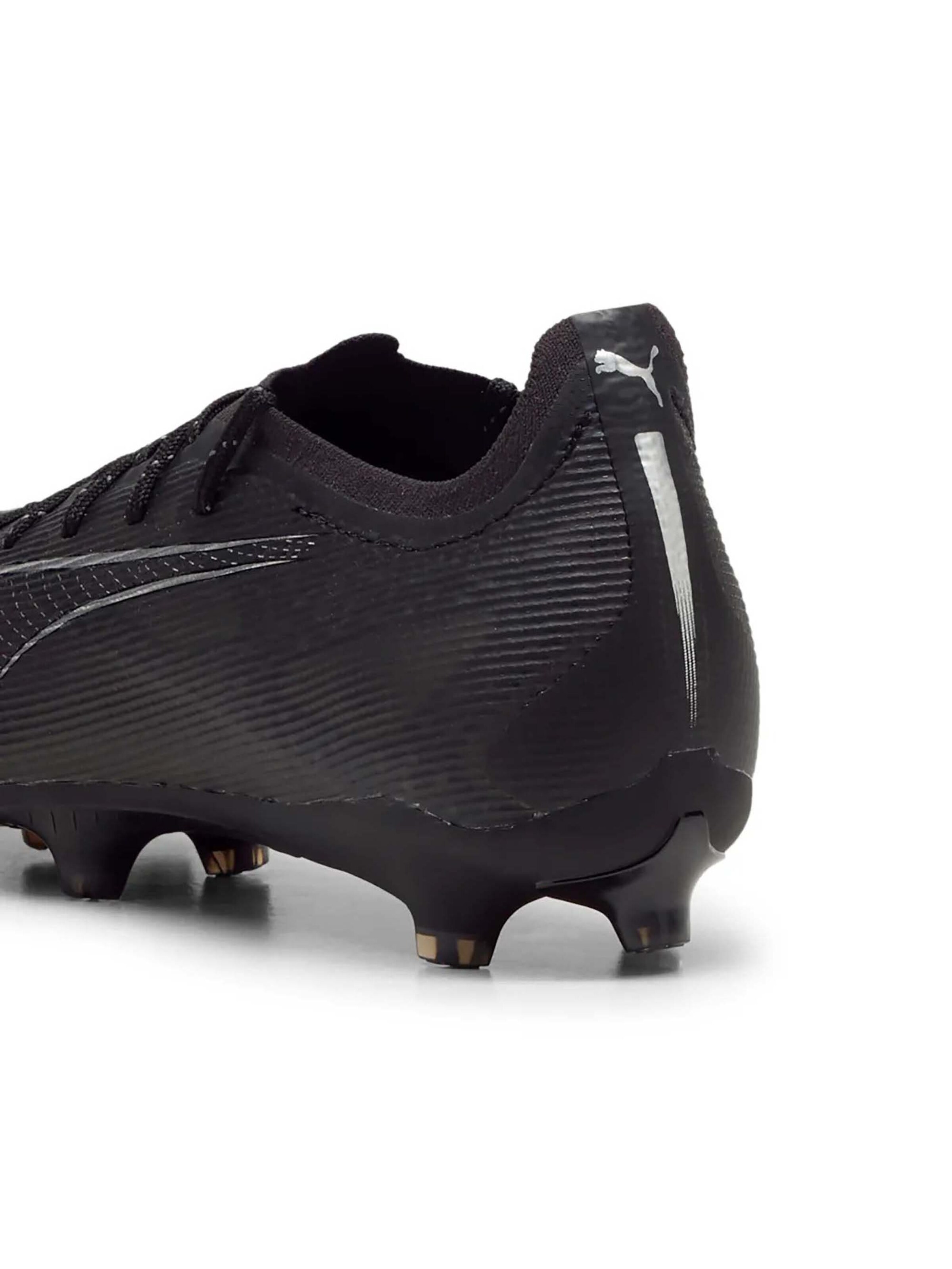 PUMA Kopačky 'Ultra 5 Pro' - Čierna