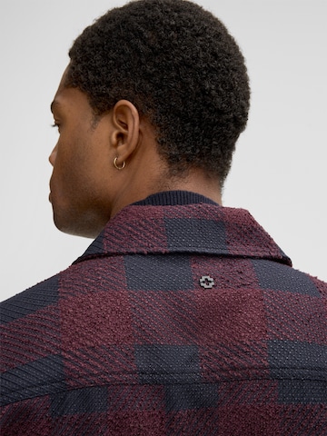 Coupe regular Veste mi-saison 'Norin' STRELLSON en rouge