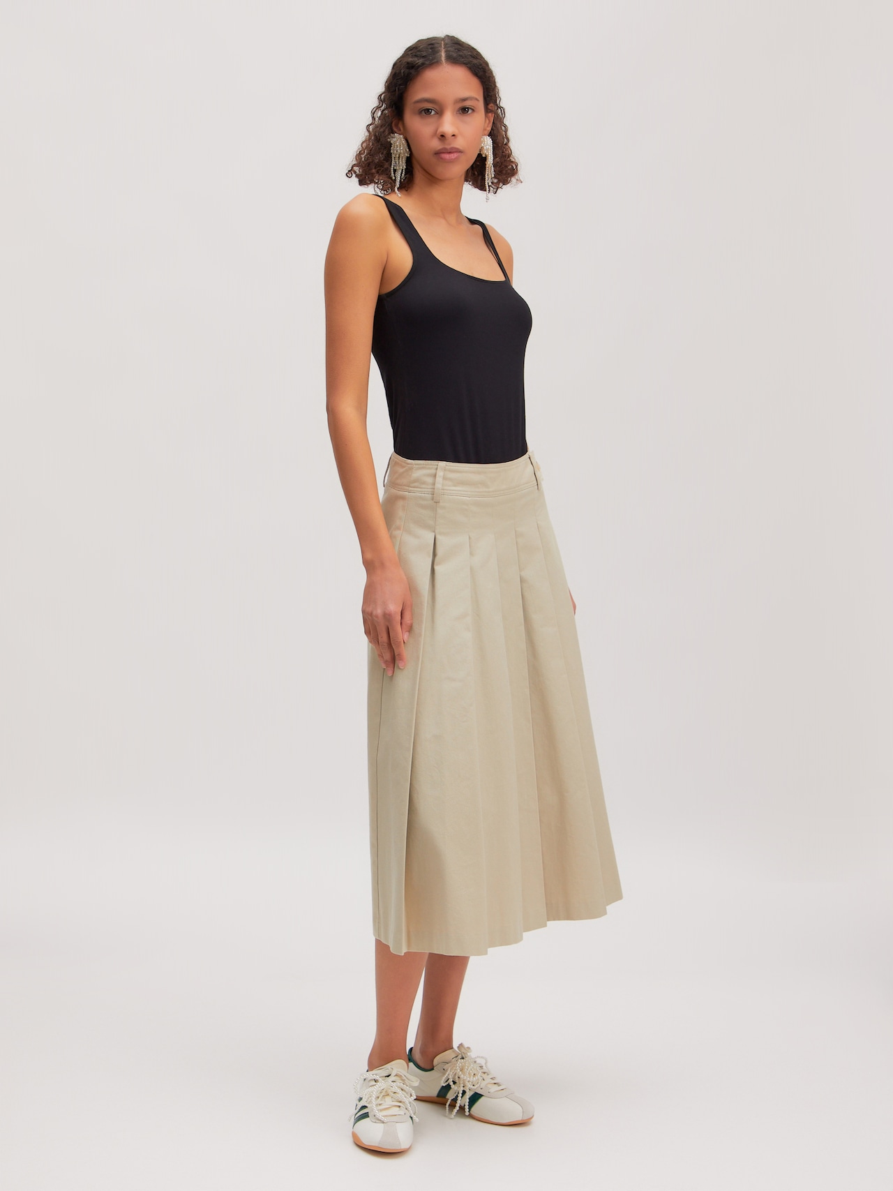 EDITED Nouveautés Shirtbody 'Maya' noir