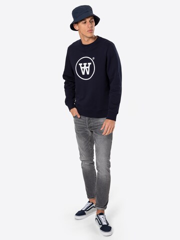 WOOD WOOD Sweatshirt i blå