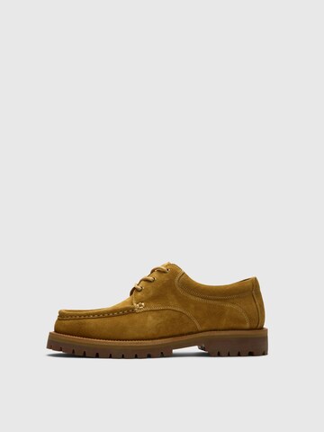 SELECTED - Zapatos con cordón en marrón