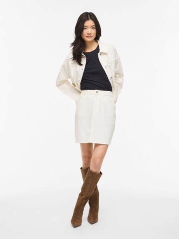 VILA Krilo 'VIKAJA' | bela barva