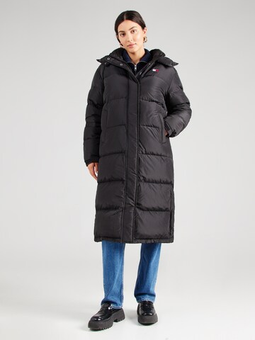 Tommy Jeans Winter coat 'Alaska' in Black: front
