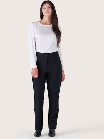 Effilé Pantalon Camomilla Italia en noir