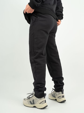 NOORLYS Regular Workout Pants 'MOMME' in Black