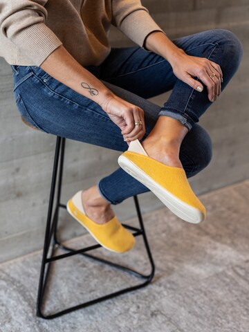 Gottstein Espadrilles 'Espadrille Linen Slip-On' in Yellow