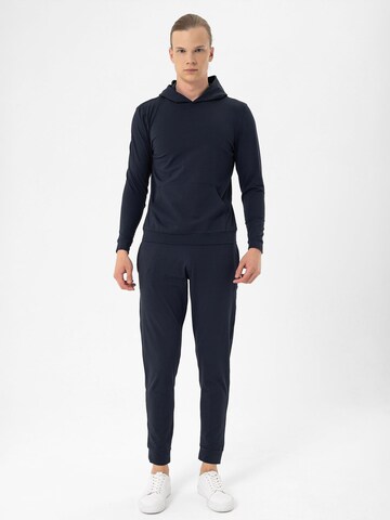 By Diess Collection Jogginganzug in Blau: Vorderseite