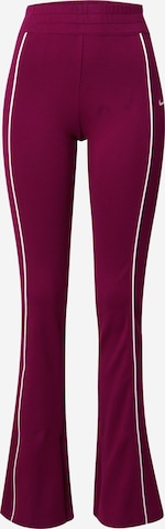 Nike Sportswear Flared Broek in Rood: voorkant