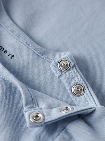 NAME IT T-Shirt 'NBMFLOP' in Blau