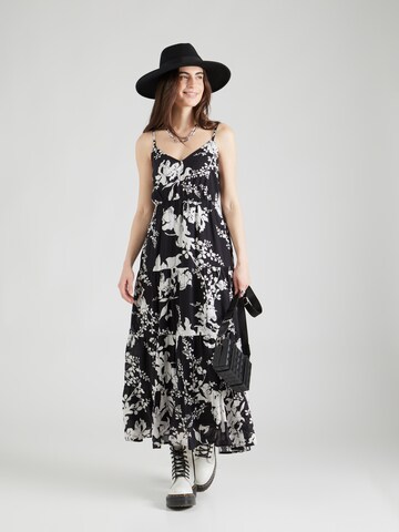 Robe 'Emma' ABOUT YOU en noir