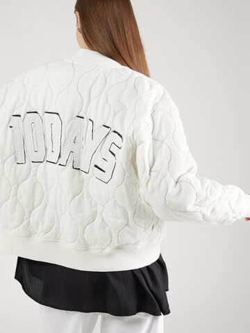 10Days Between-Season Jacket in White