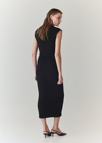 MANGO Kleid 'LLUC' in Schwarz
