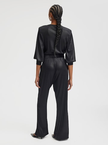 Gestuz Jumpsuit 'Maddix' in Black