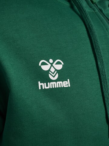 Hummel Sportsweatshirt in Groen