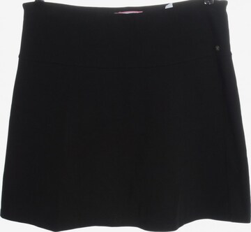 Essentials Skirt in L in Black: front