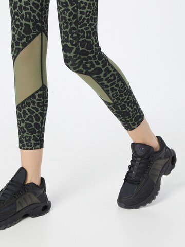 HKMX Skinny Workout Pants 'Oh My Squat' in Green