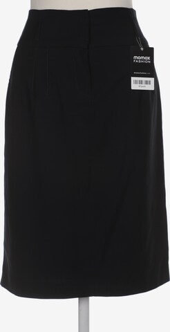 PIERRE CARDIN Skirt in S in Black: front