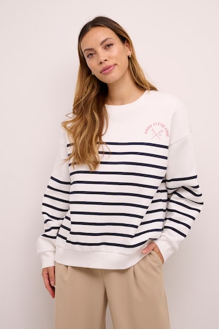 CULTURE Sweatshirt 'Saila' in Blauw: voorkant