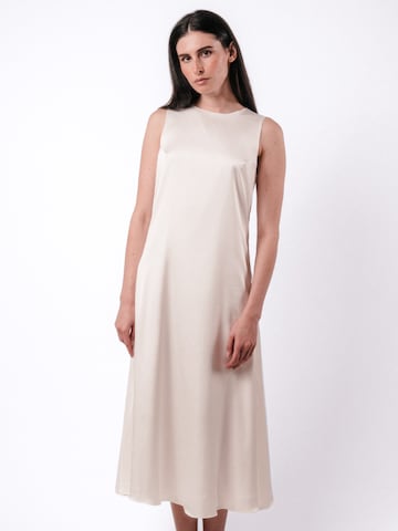 IORGONI - Vestido 'La Fontaine Dress' en blanco