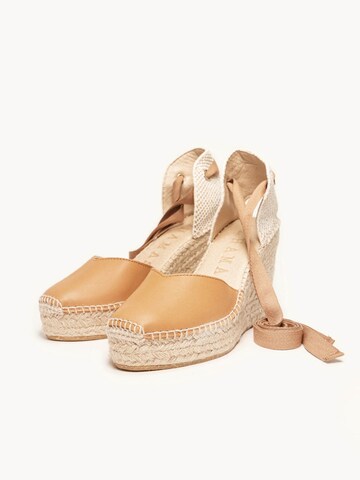 Sandalo 'Alpargata Cuña 10 cm' di Alhamas in beige