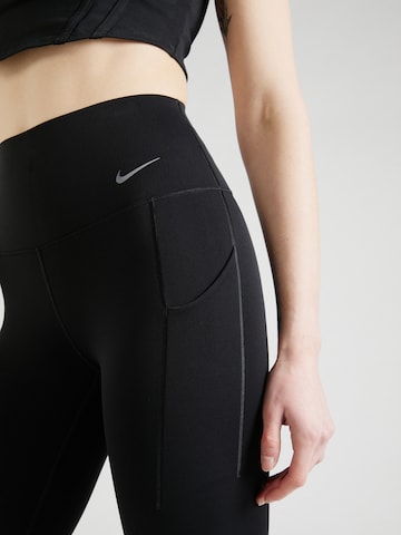 NIKE Regular Sportbroek 'UNIVERSA' in Zwart