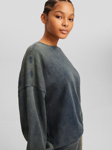 Sweat-shirt Bershka en vert