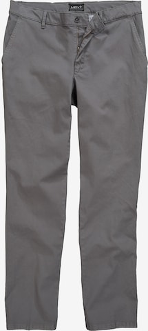 Men Plus Chino trousers in Grey: front