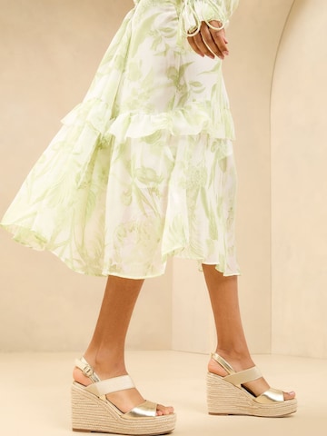 Sandalo di Lipsy in oro