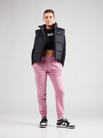 Nike Sportswear Tapered Sportbroek 'Phoenix Fleece' in Roze