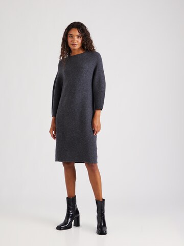 Pure Cashmere NYC Gebreide jurk in Grijs: voorkant