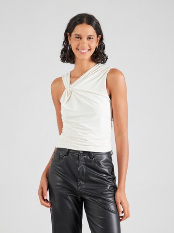 Top de la Abercrombie & Fitch pe alb: față